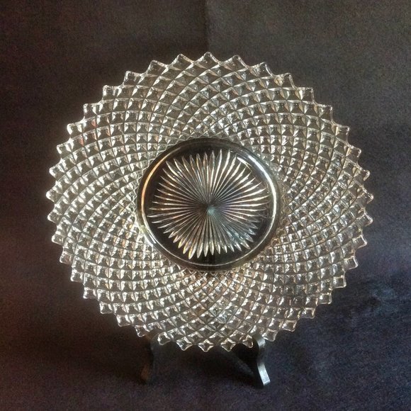 Vintage Clear Glass Serving Plate 10" Diamond Pattern Classic Glass Platter - Picture 1 of 6